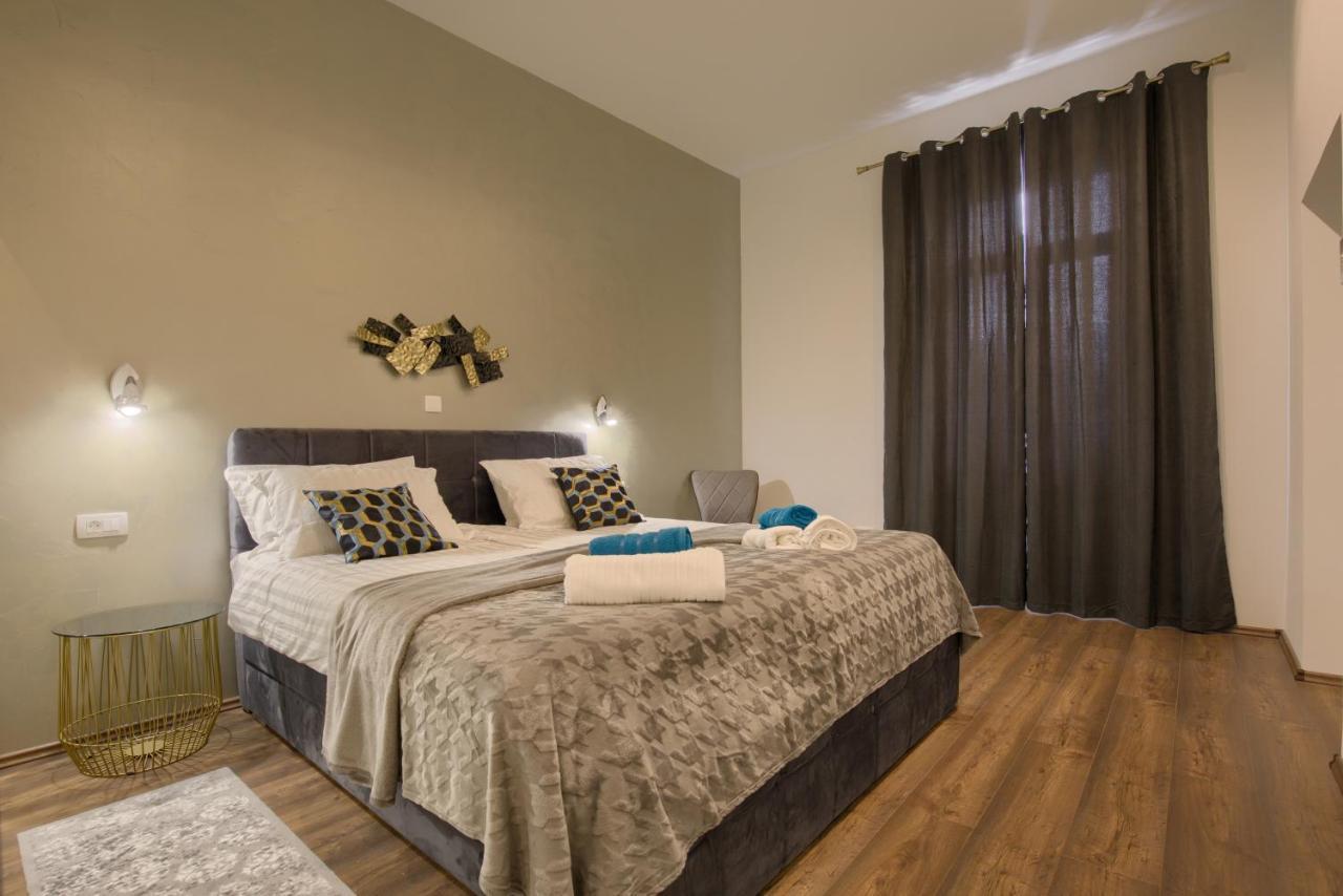 Pasko Properties Rental Pula Ngoại thất bức ảnh