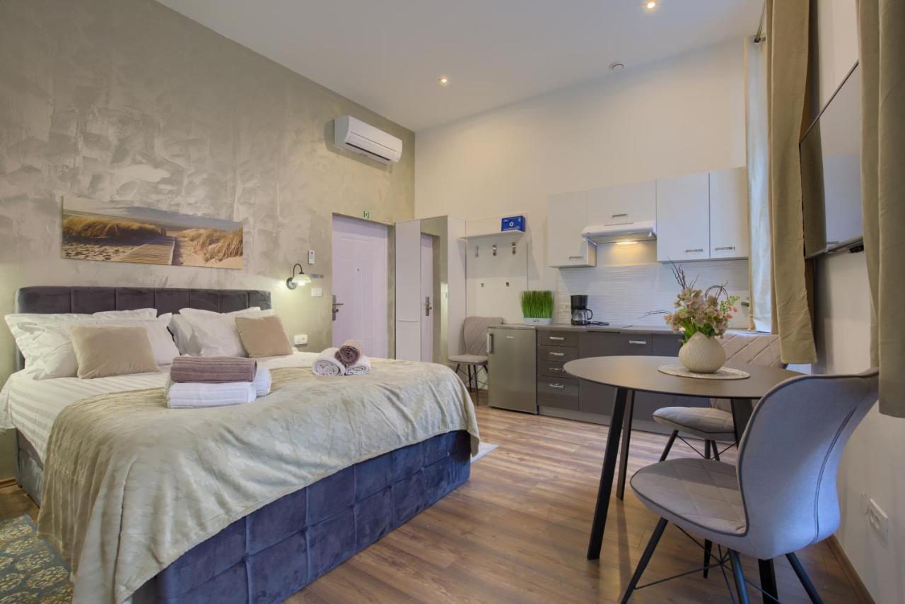 Pasko Properties Rental Pula Ngoại thất bức ảnh